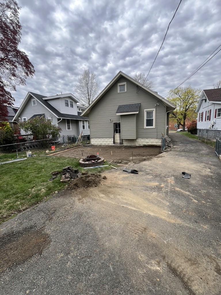 Carmack Patio Slab — image 1